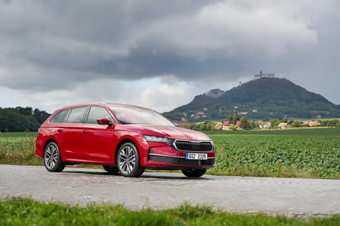 Škoda Octavia full hybrid: qué significa y qué comprobar antes de elegirlo